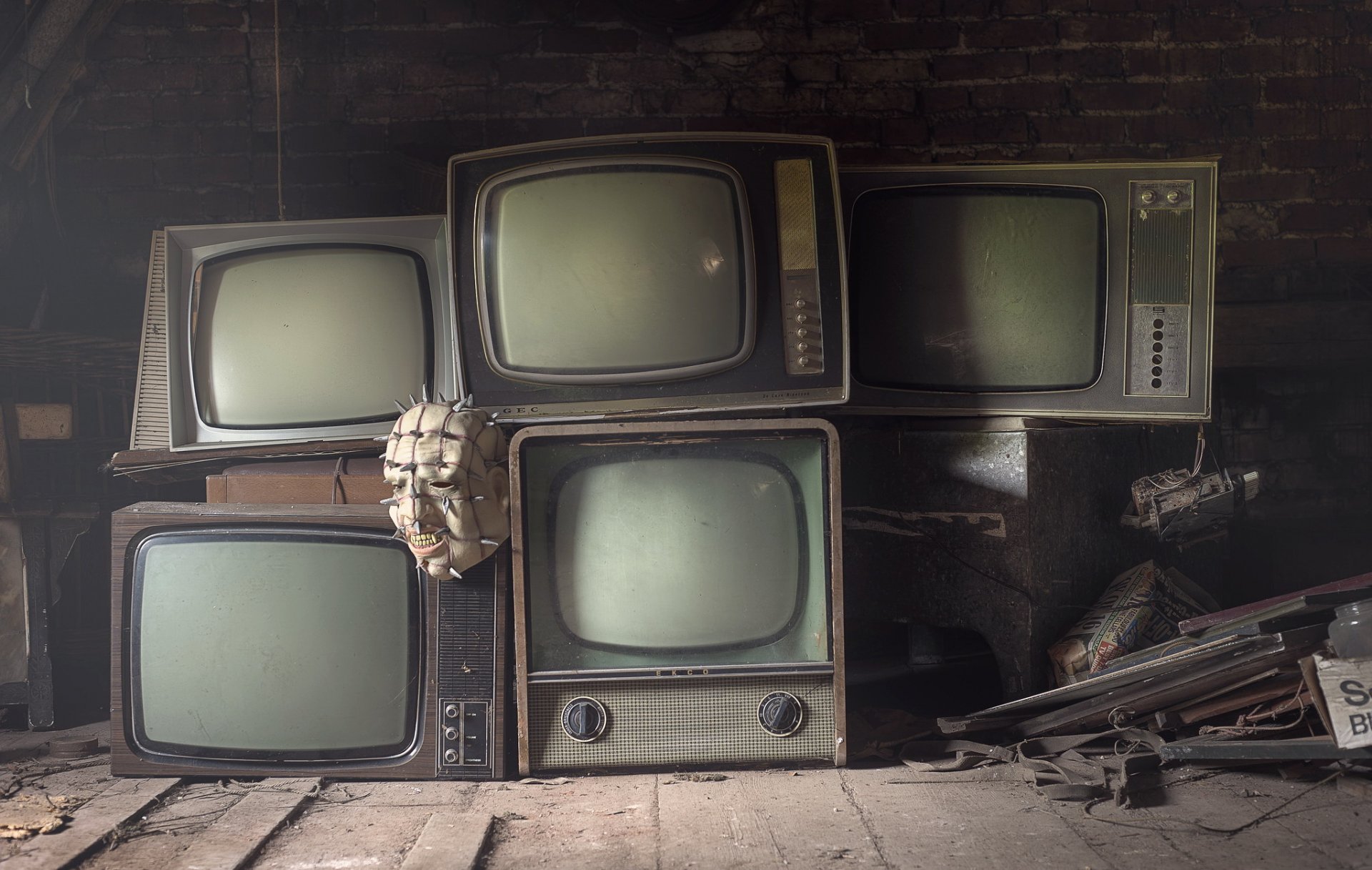 televisores ático máscara