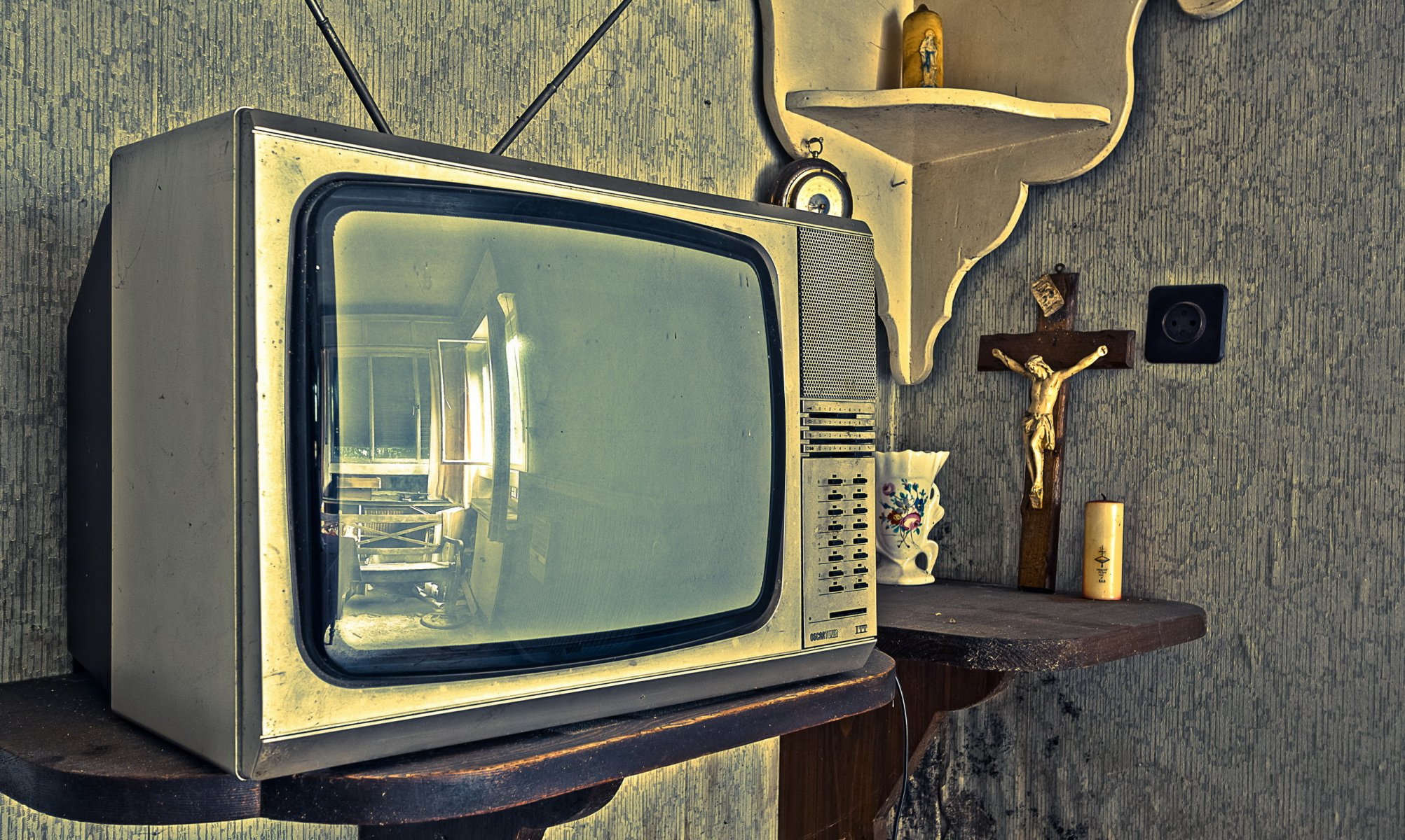tvs room background