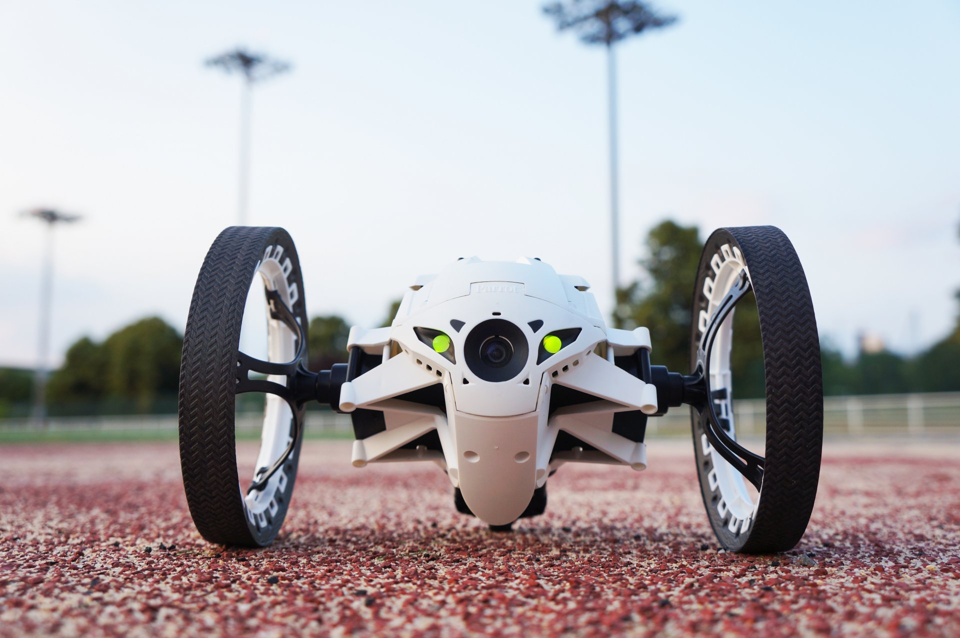 robotyka biały design