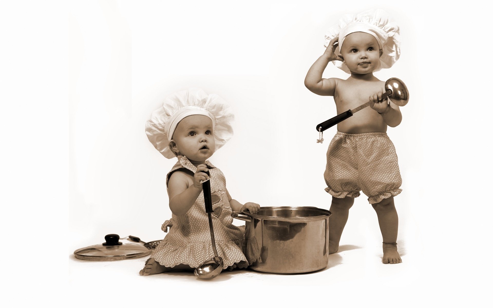 turn mother s little helpers kids cooks look pan buckets pranks game fun shorts crumbs restless two