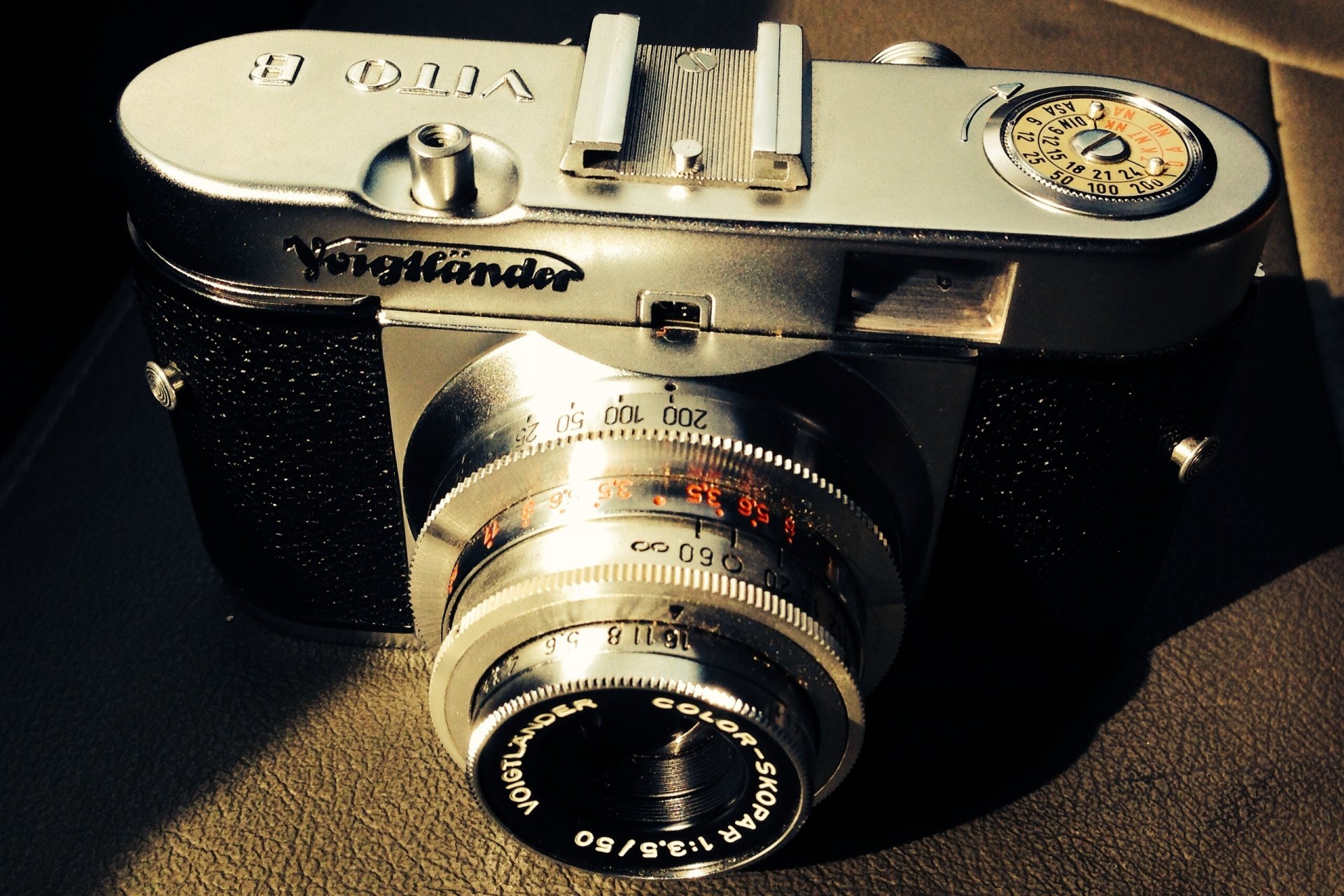 caméra voigtlander vito b macro fond