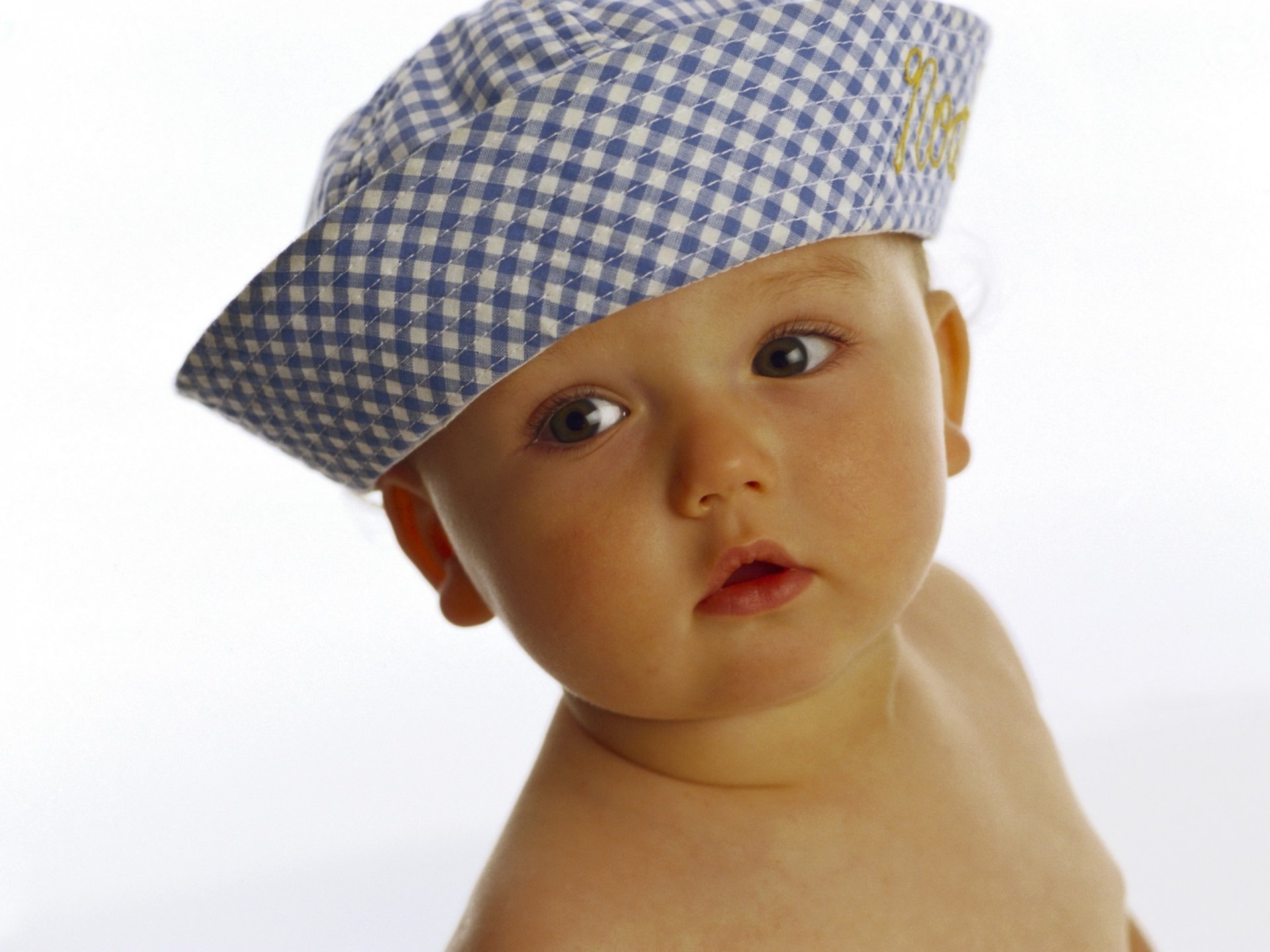 berretto blu bambino vista laterale ritratto vista occhi sfondo copricapo briciola bambino faccia