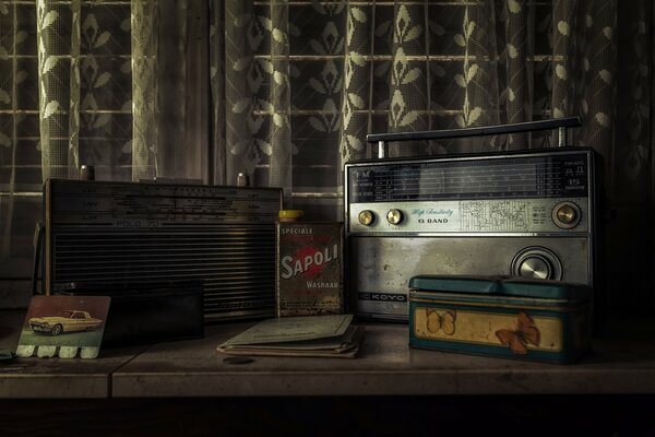 Radios Vintage sur fond sombre