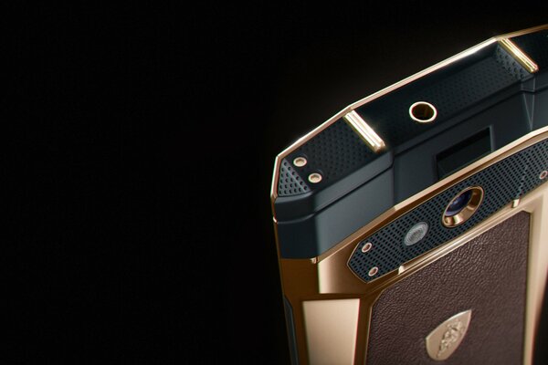 Elegante smartphone in oro