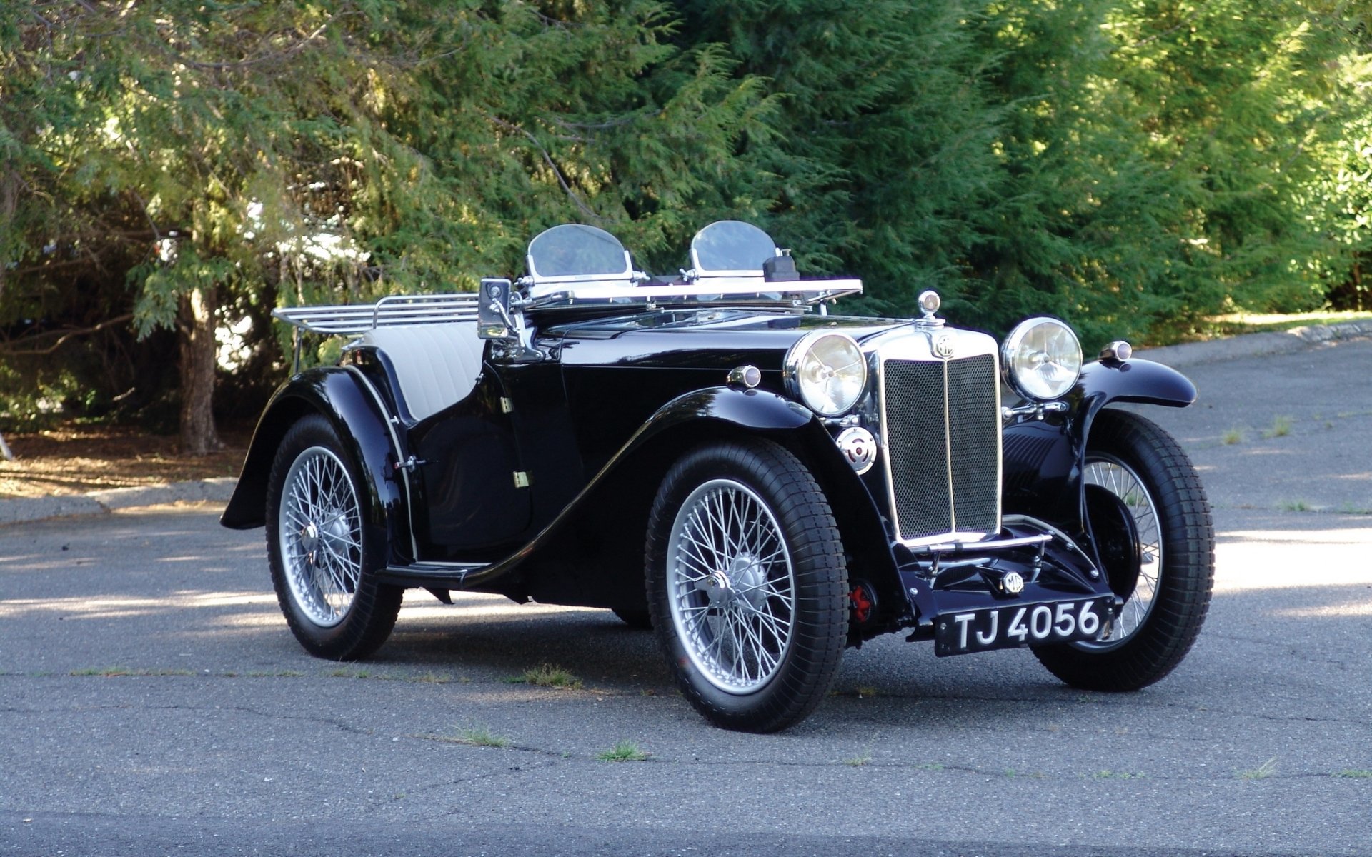 mg pa policía roadster 1934 frente retro árboles fondo