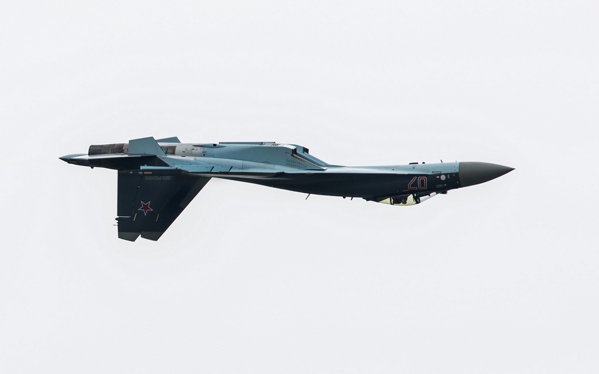 flugzeug le bourget su-35 flugschau