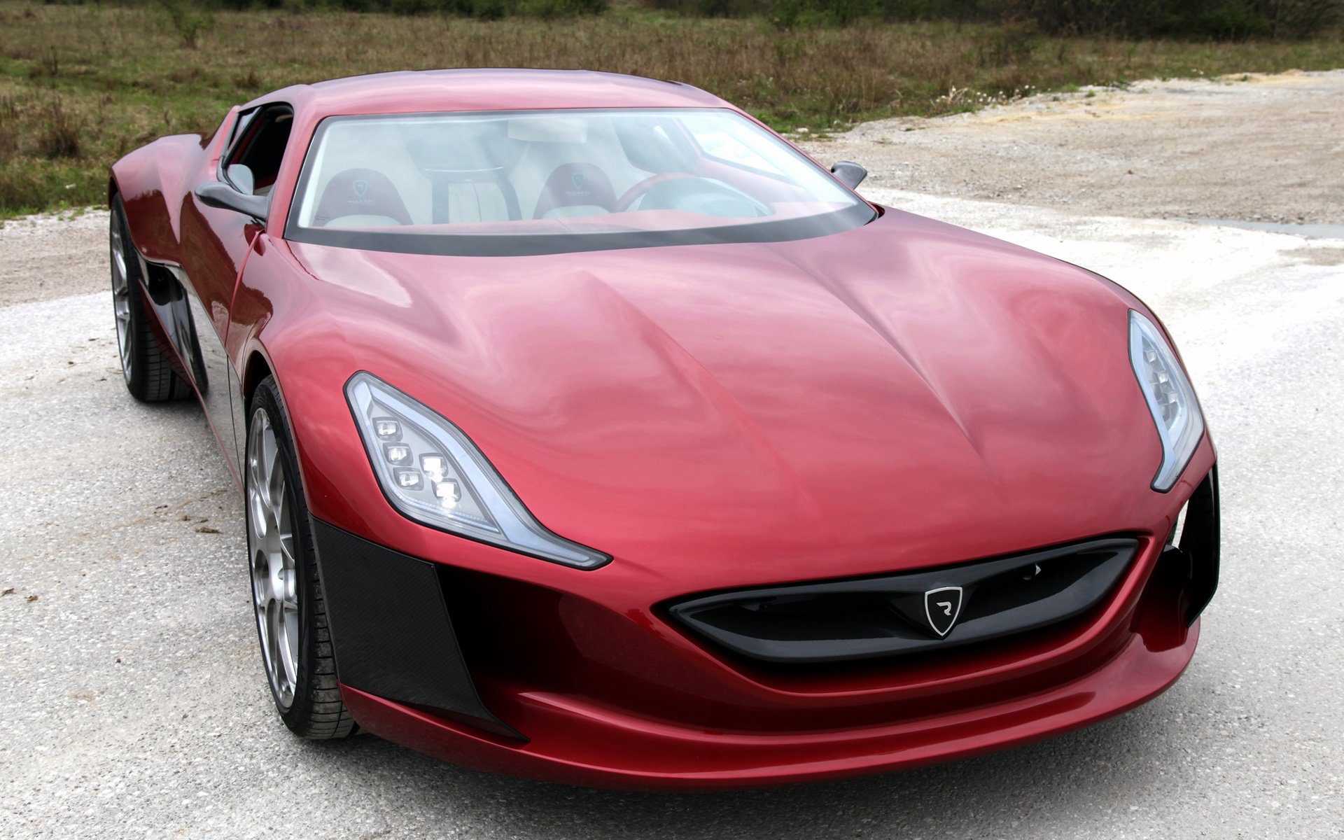 maschine maschine rimac konzept eins farbe rot auf der straße