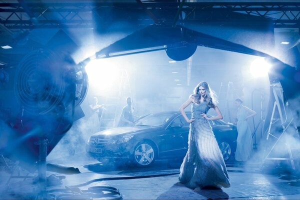 Bombic photo shoot of a girl with a Mercedes