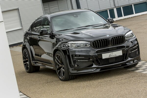 BMW black metallic design