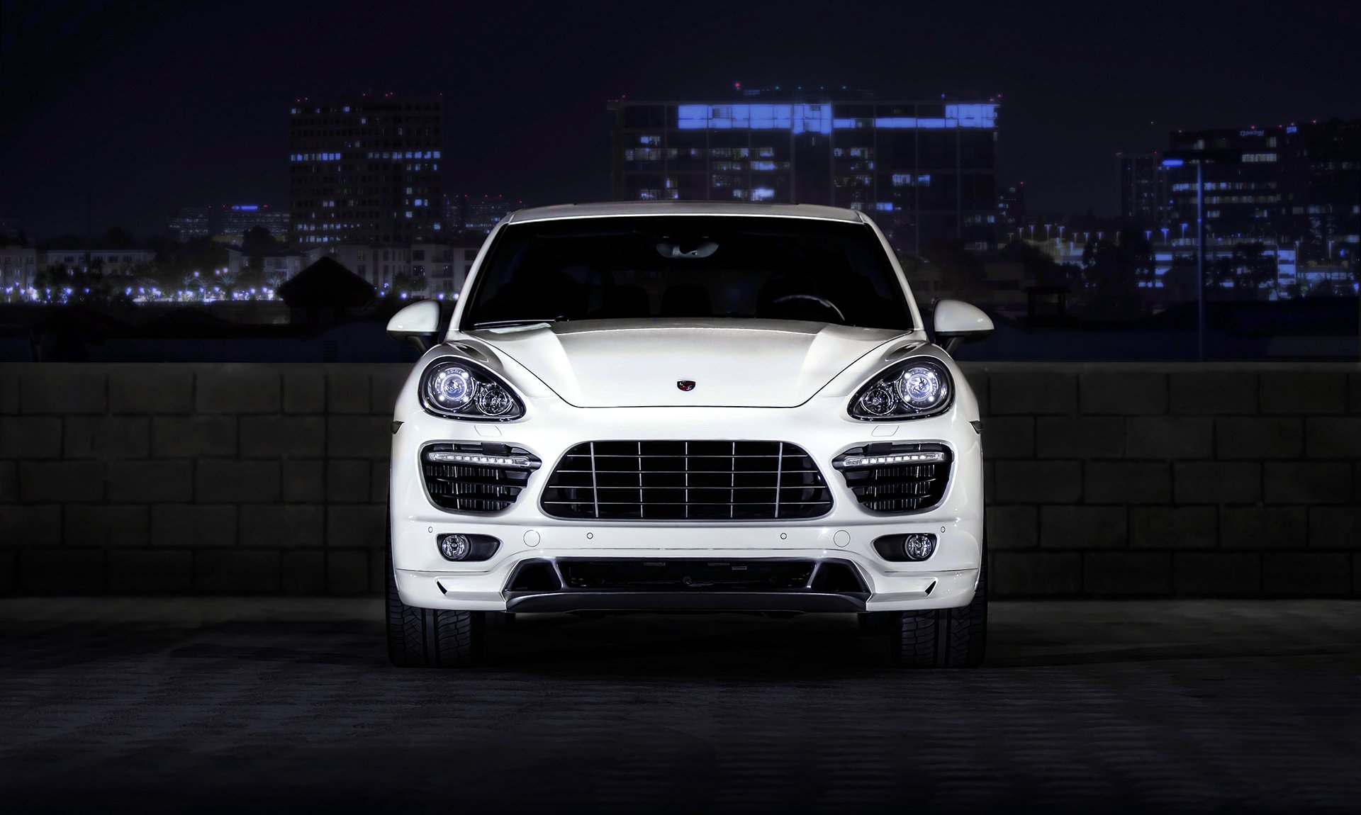 porsche v-ct edition cayenne turbo white front