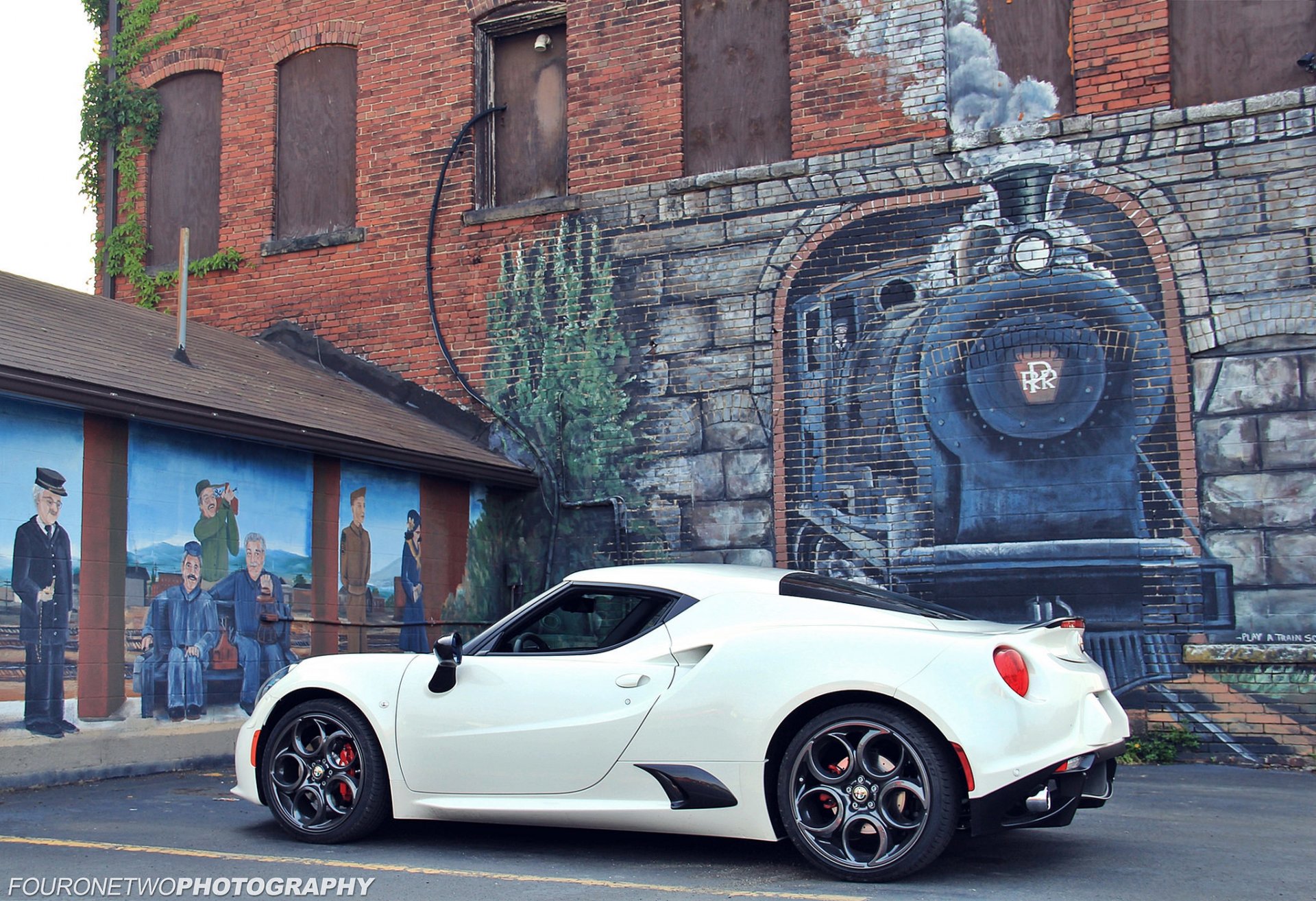 alfa romeo 4c alfa romeo pared dibujo locomotora de vapor