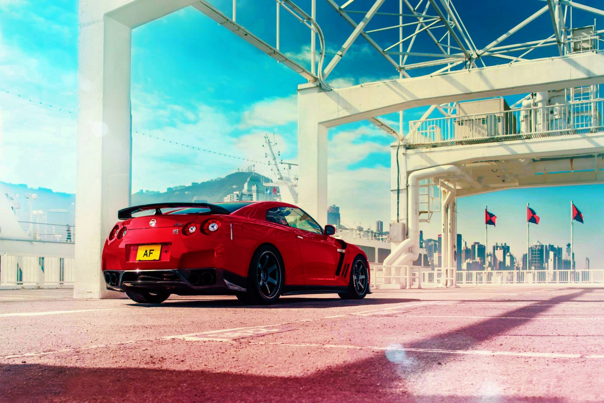 nissan gt-r r35 rosso giappone sport auto cielo posteriore