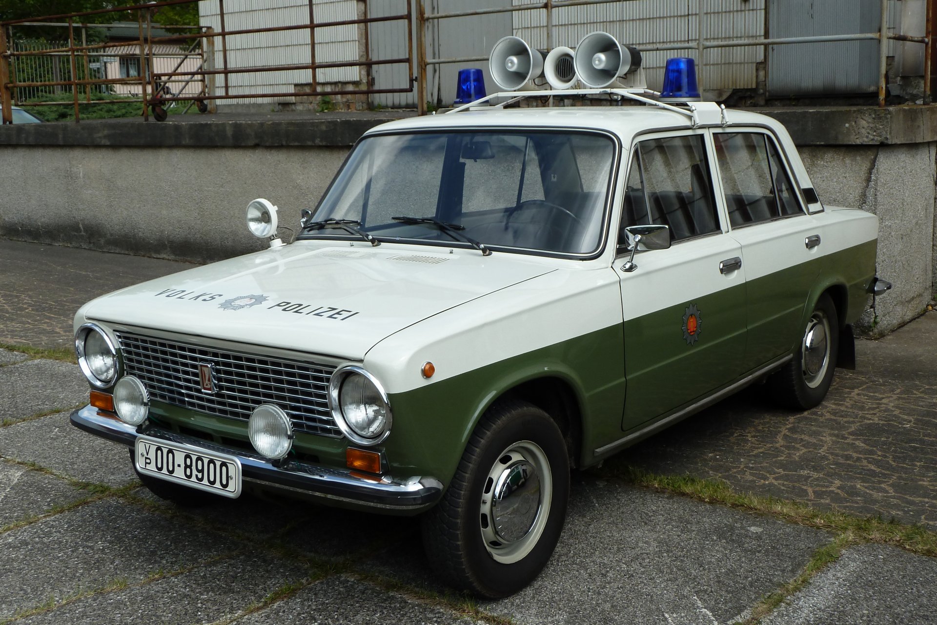 lada 1200s vaz policía popular policía rda