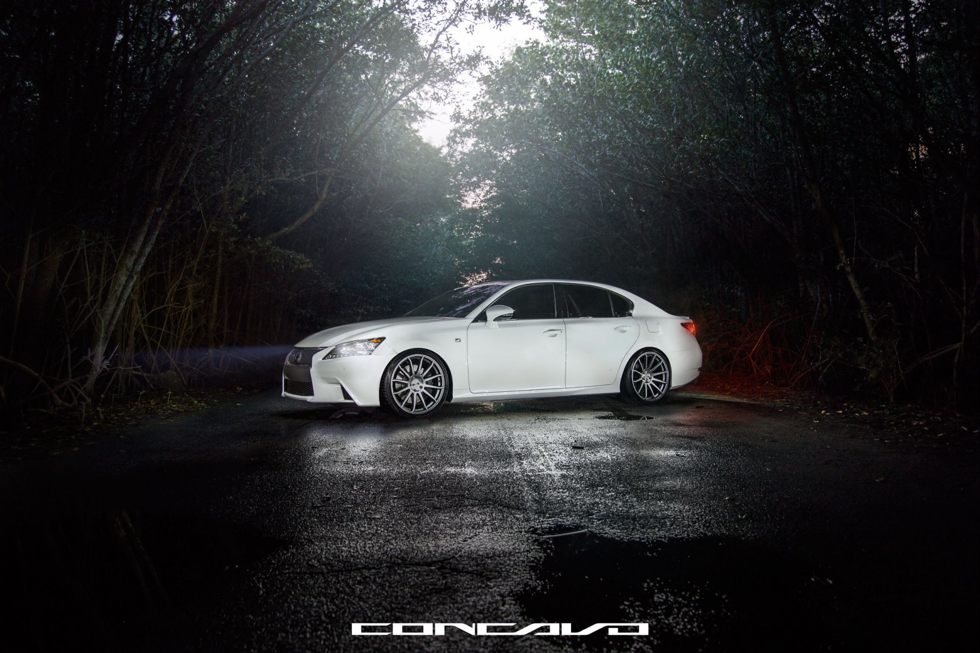 concavo ruota auto macchina lexus gs350 f-sport foresta