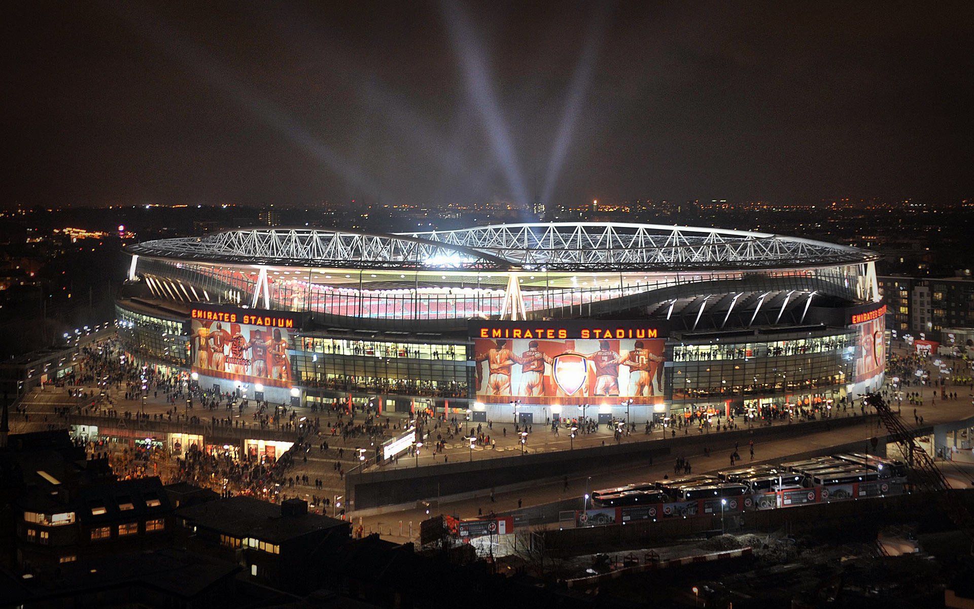 emirates stadium london arsenal stadion fußball sport menschen straßen lichter design straße himmel