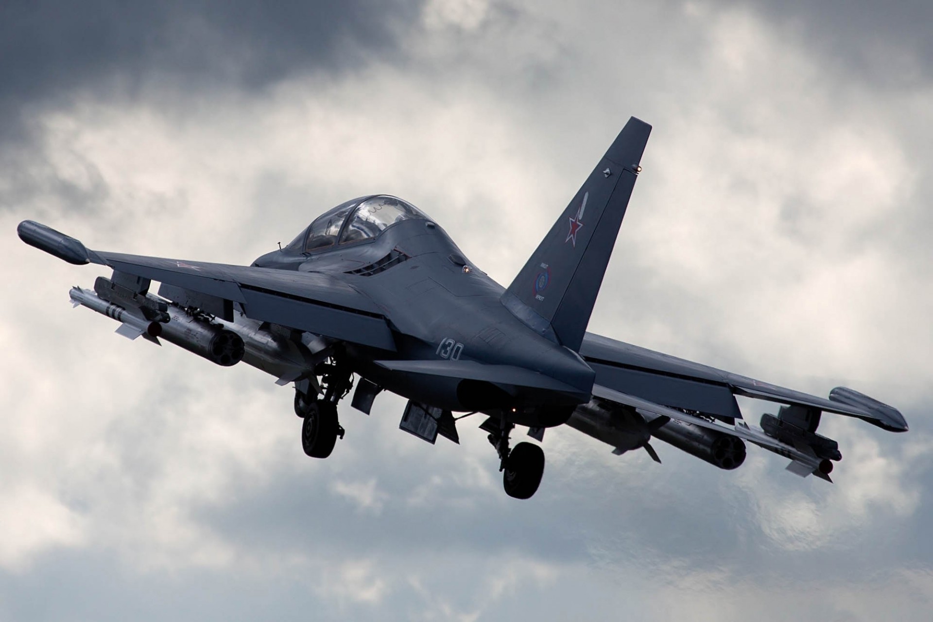 yak-130 aereo addestramento al combattimento