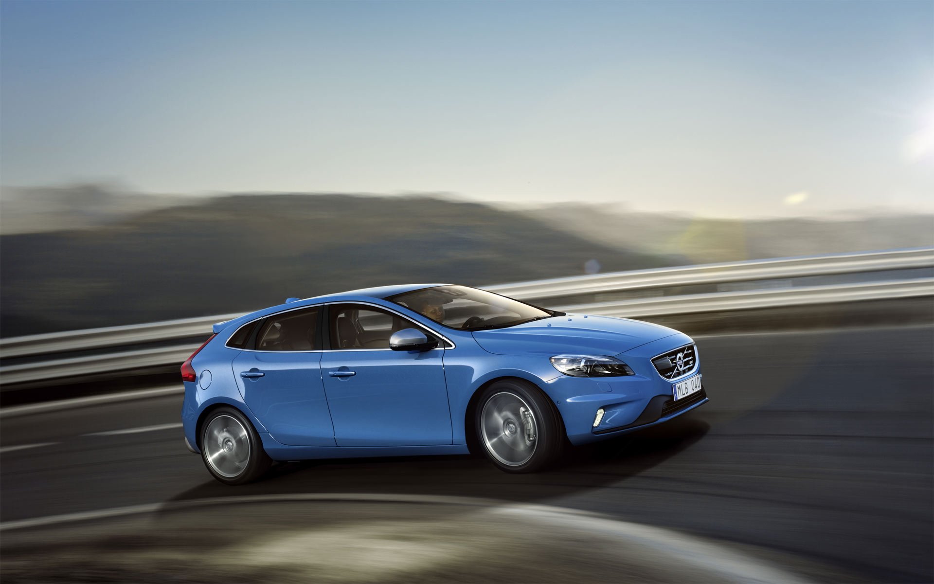 volvo v40 r-design droga ruch volvo v40