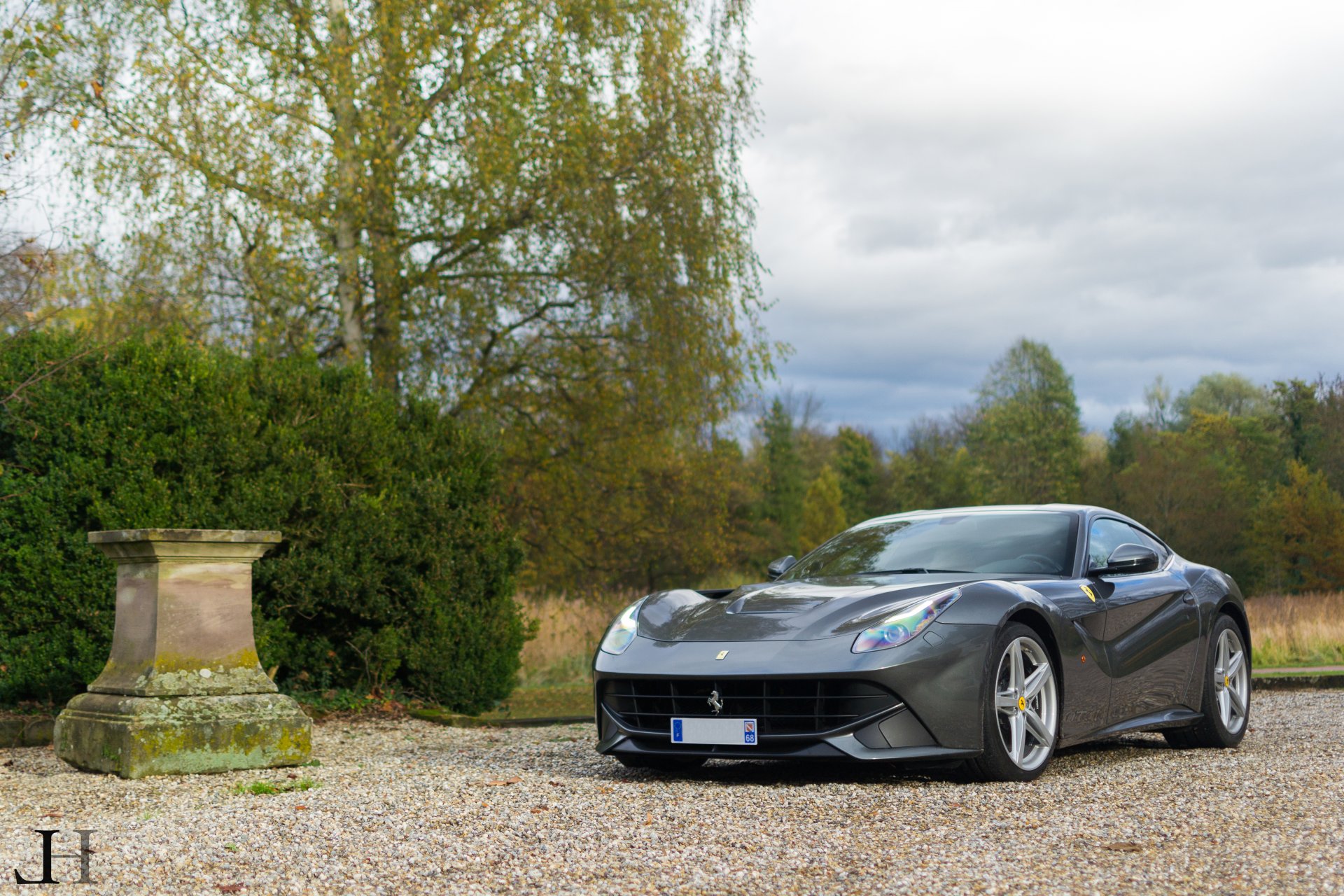 ferrari f12 berlinetta