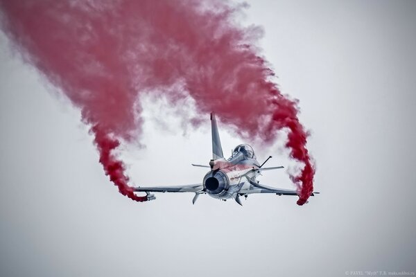 J-10 aereo cinese per tutte le stagioni