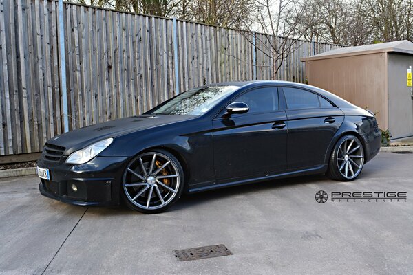 Beautiful black Mercedes vossen cls63 amg