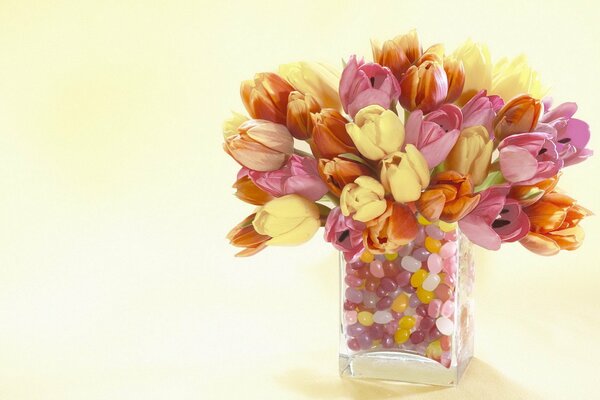 Bouquet of flowers tulips in a vase