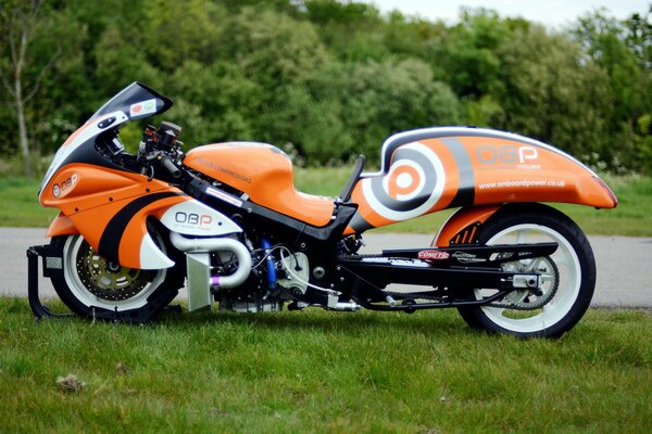 Orange suzuki motorcycle bold design