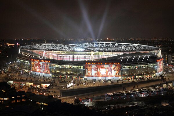 Abendstadion. Arsenal-Fußballspiel