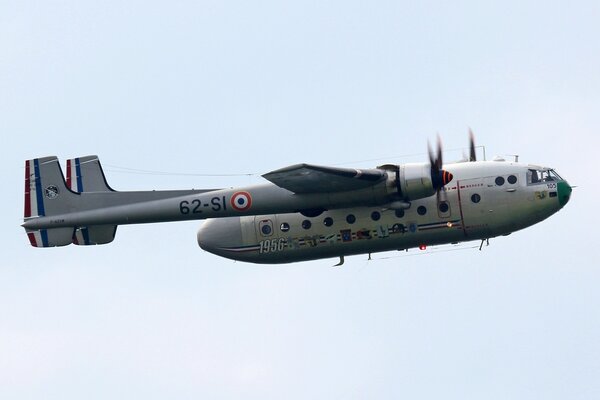 Flight of an unusual noratlas aircraft