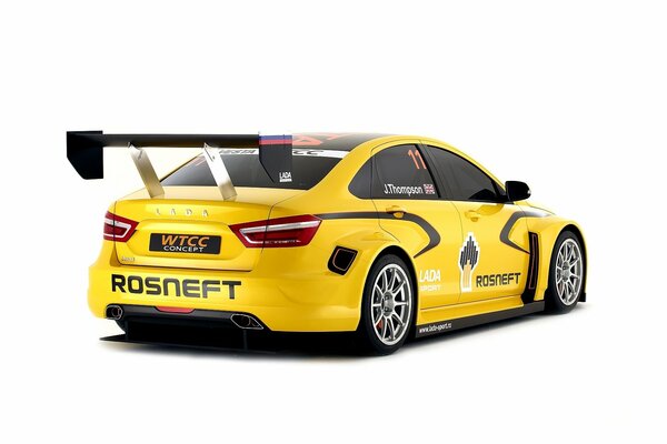 Sportwagen mit Rosneft-Werbung