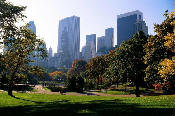 Green Park in an American city - New York