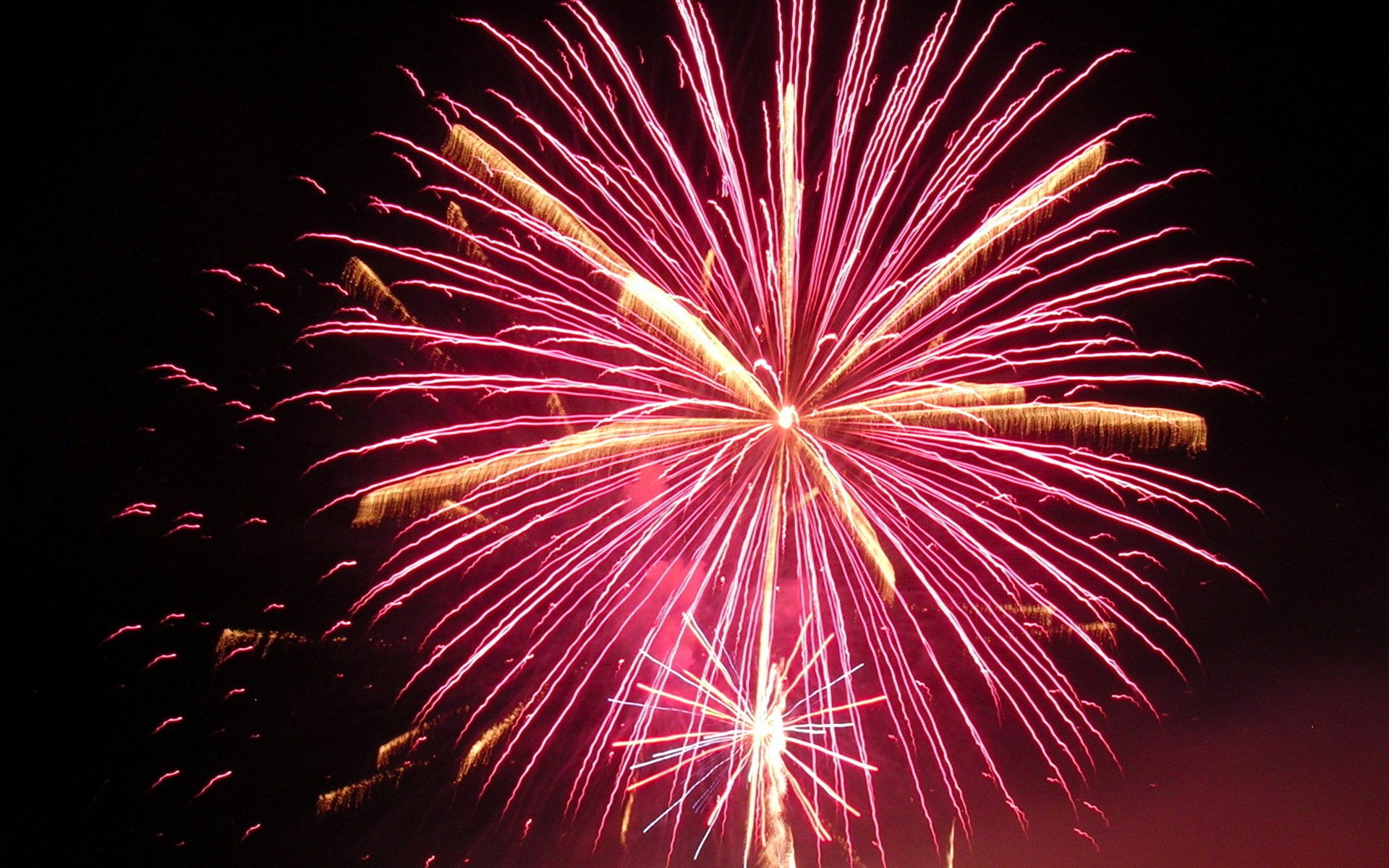 saludo fiesta hermoso explosión fuegos artificiales noche