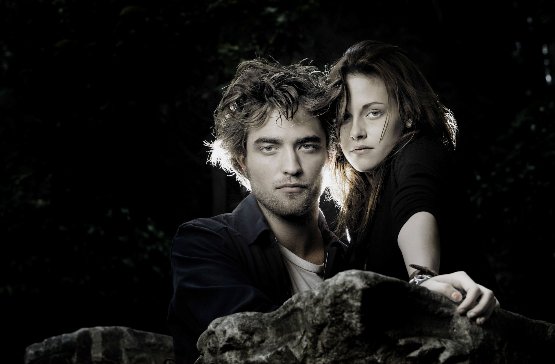 kristen stewart robert pattinson aktorzy filmowi para zmierzch film oczy twarz