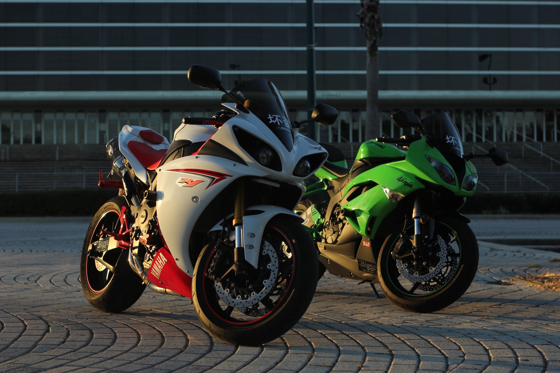 yamaha yzf-r1 blanc kawasaki ninja zx-6r vert yamaha kawasaki motos soirée