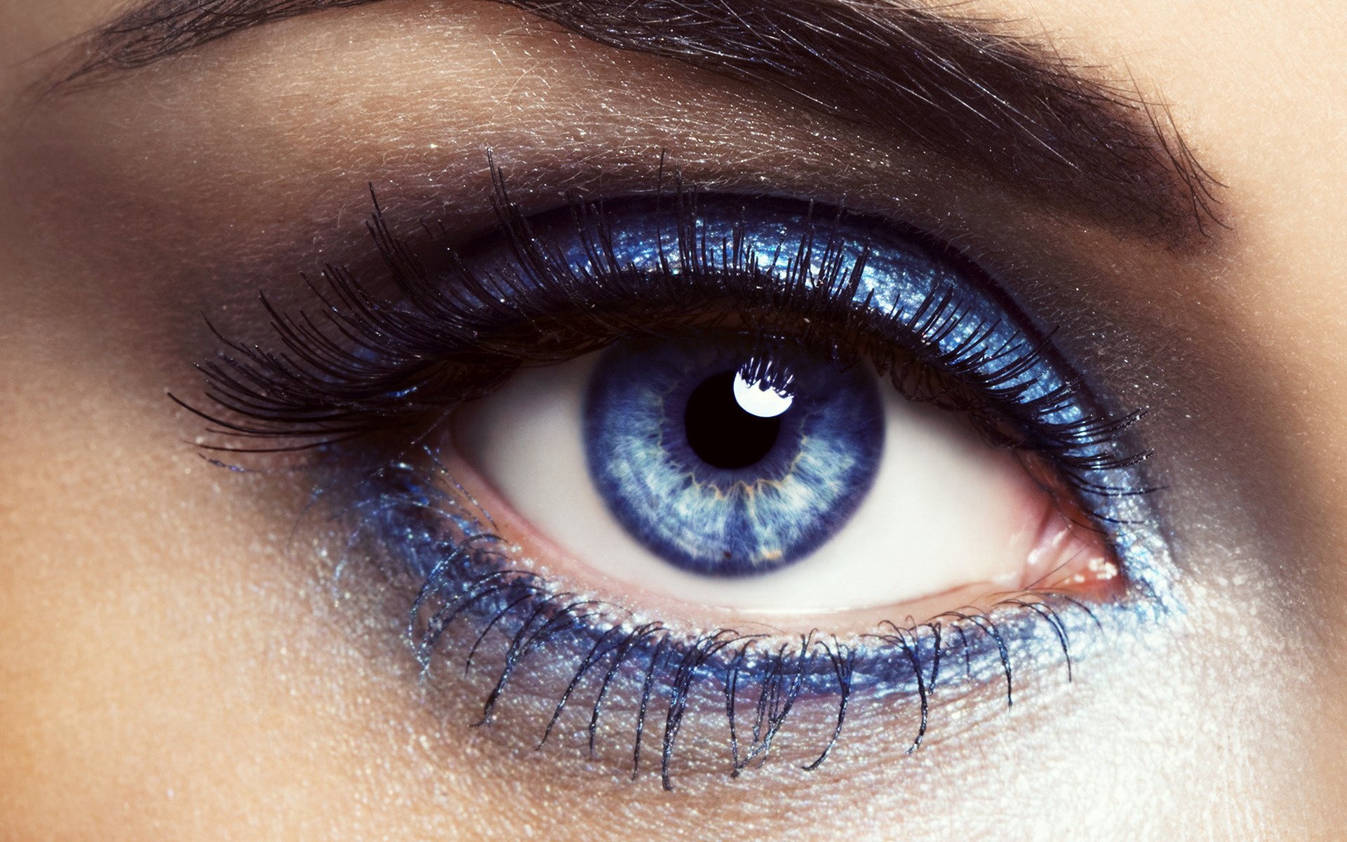 auge blau wimpern mascara augenbraue aussehen make-up weiblich makro