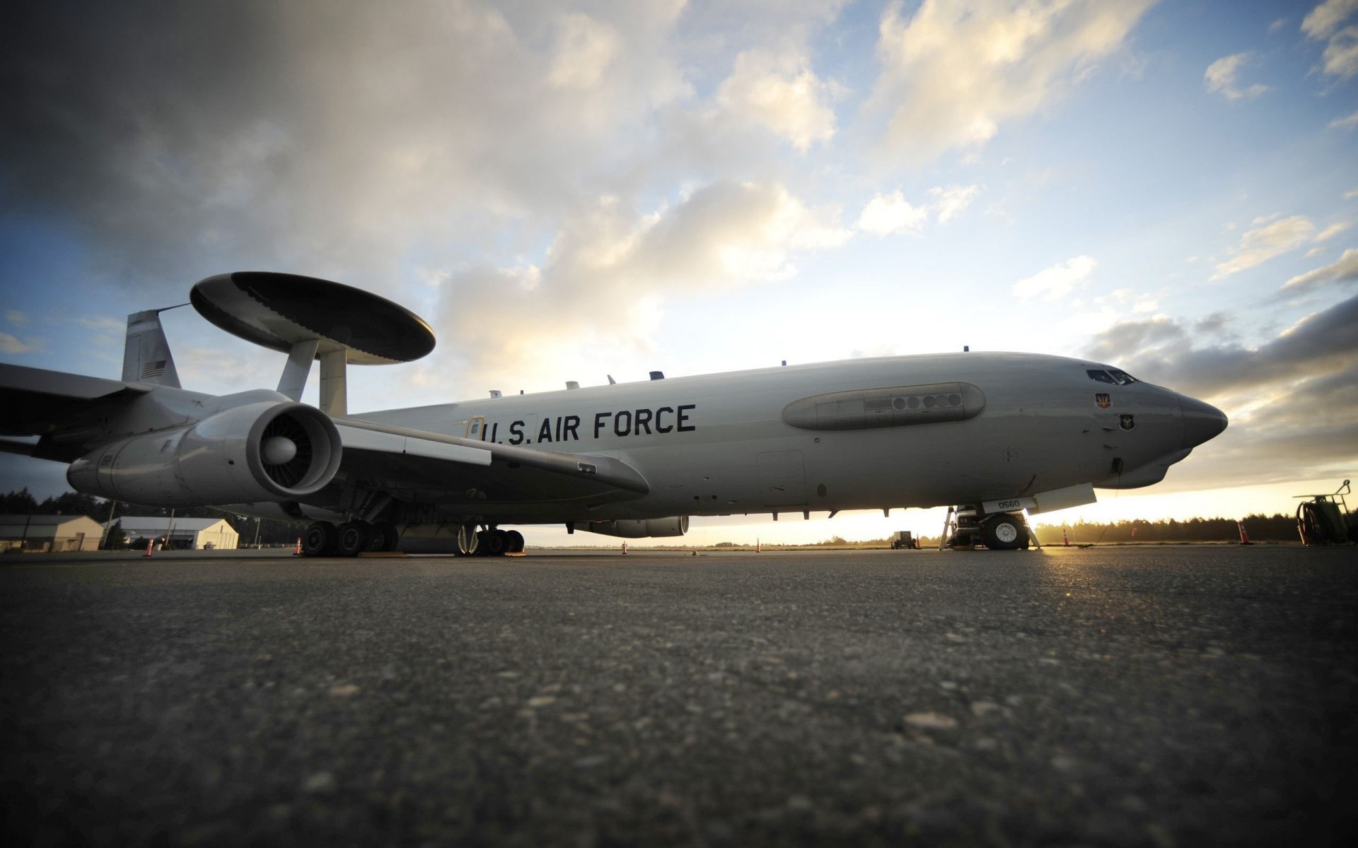 autostrada stati uniti aereo militare awacs