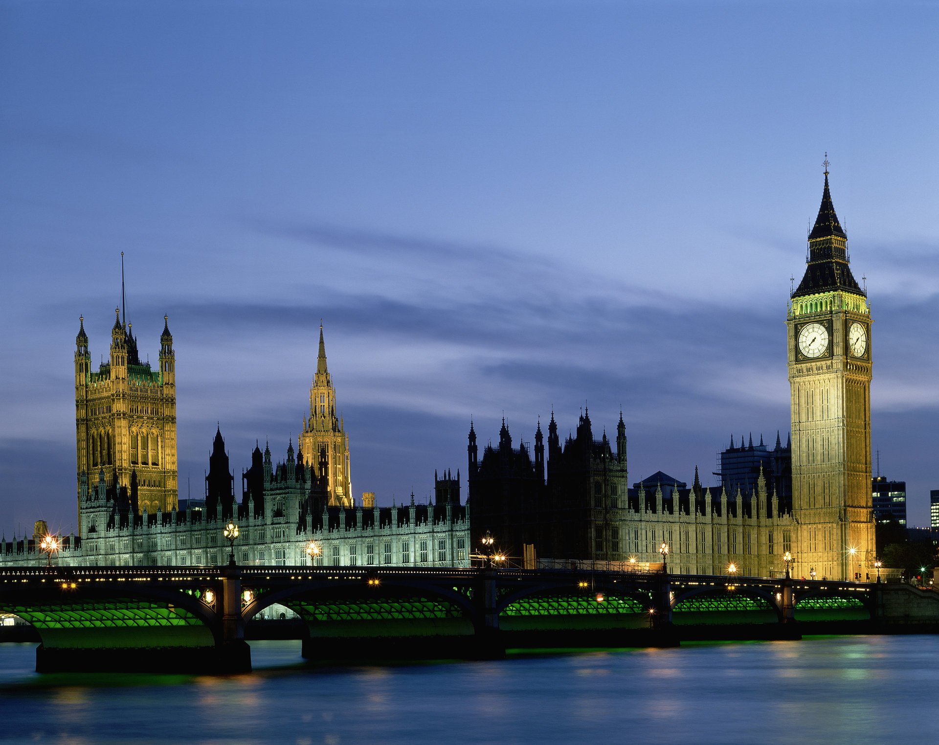 angleterre londres parlement big ben pont rivière lanternes ciel paysage villes nuit ciel nocturne lumières de la ville