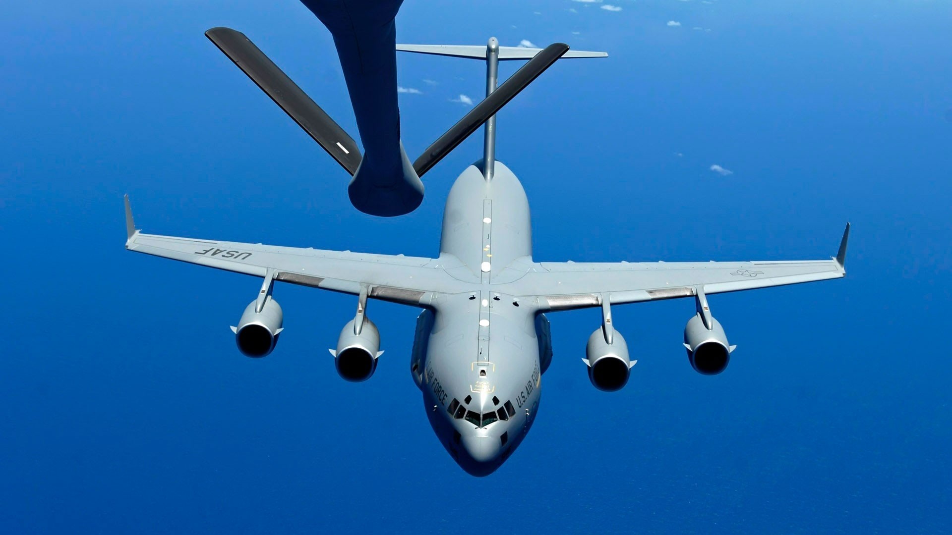 c-17 ravitaillement en carburant militaire avion