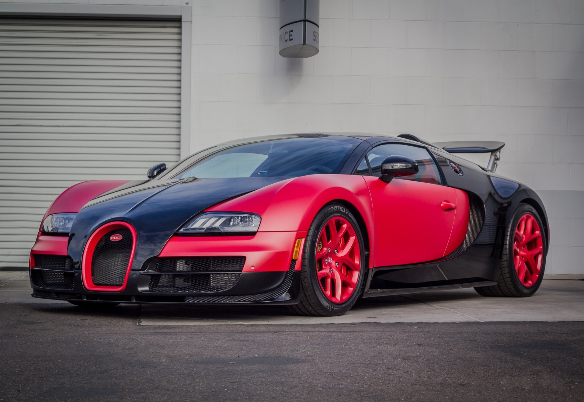 bugatti veyron rosso bugatti veyron rosso rollets