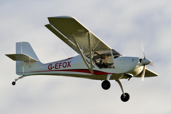 Light single-seat aircraft in flight