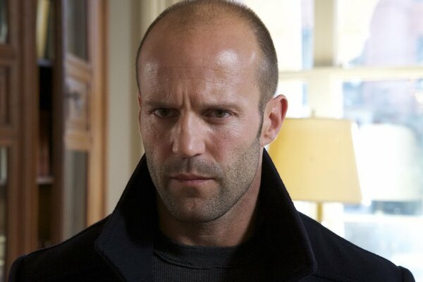 Le regard de l acteur de cinéma Jason Statham