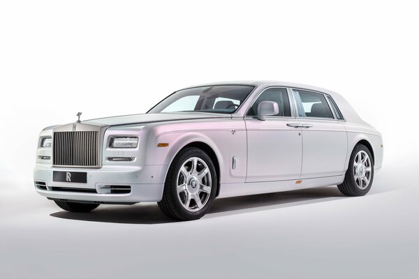 Rolls Royce representa estatus y riqueza