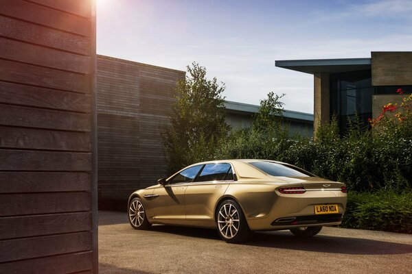 Nouvelle voiture de sport Aston Martin