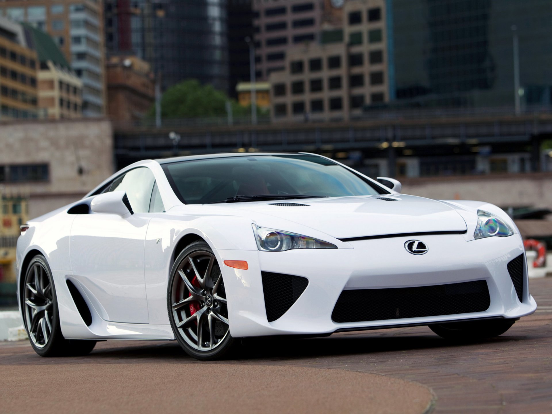 lexus lfa ciudad