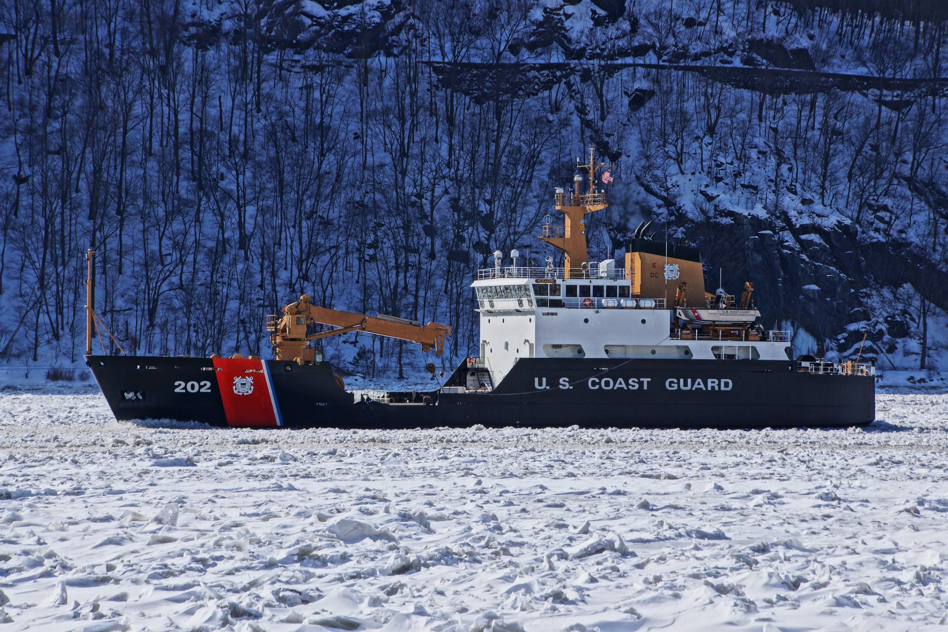 cgc saule wlb-202 garde côtière bouée d appel d offres rivière hudson glace