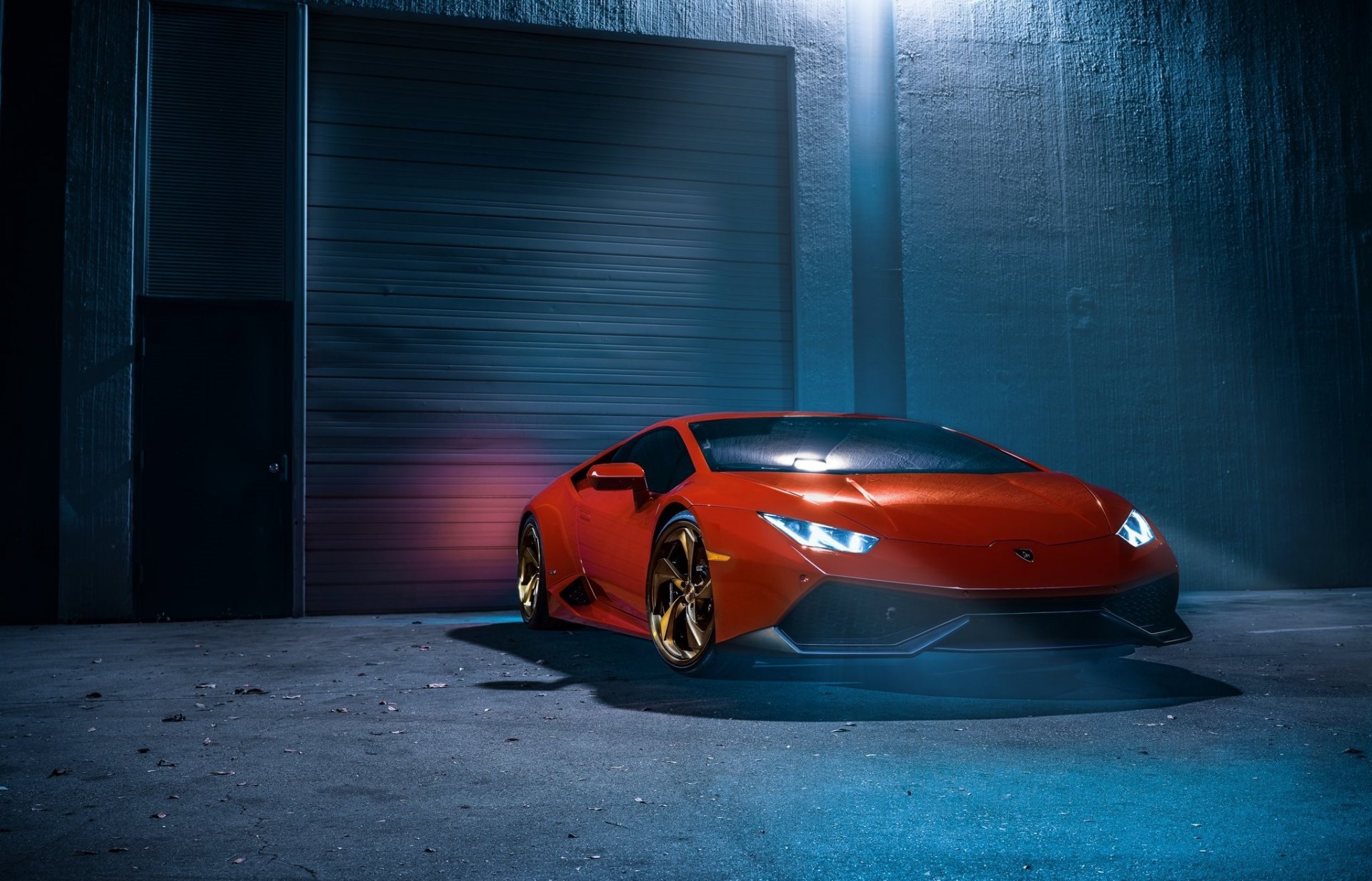 lamborghini huracan lp610-4 anteriore luce bianca fumo supercar colore arancione ruote