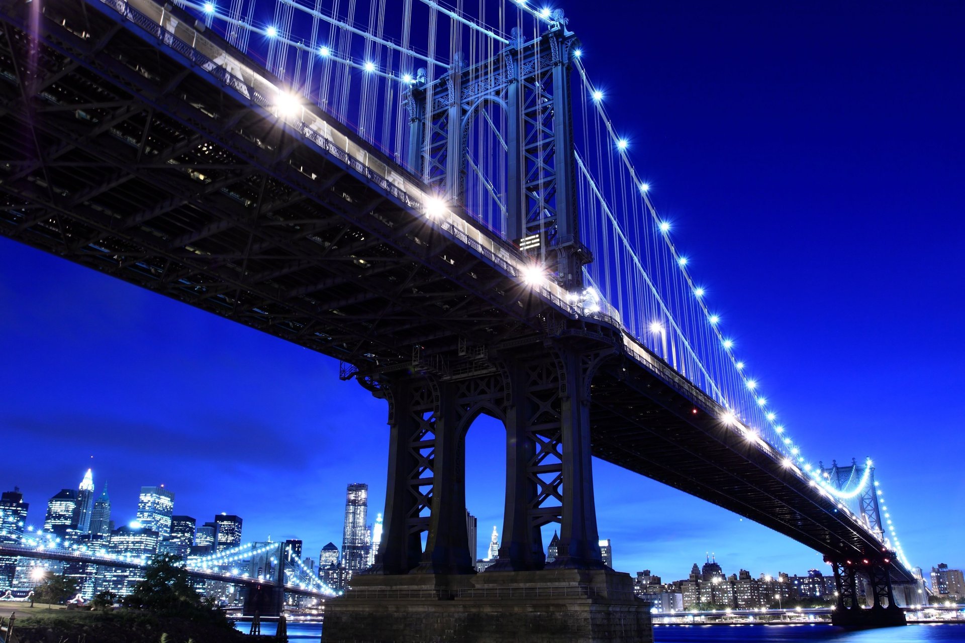 ciudad de nueva york noche estados unidos metrópolis noche nueva york corazón fondo puente noche cielo casas río edificios océano luces cielo nocturno luces de la ciudad