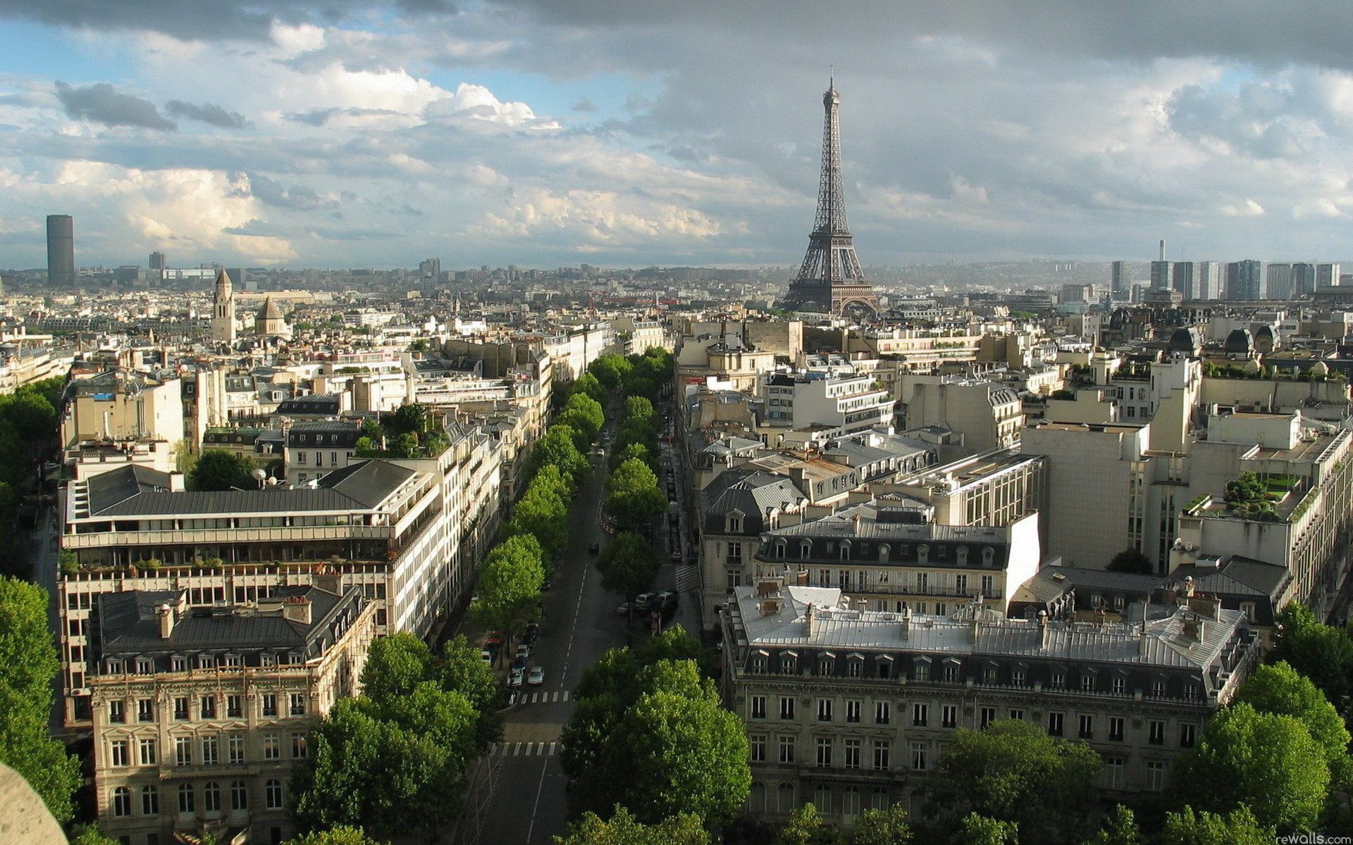 francia città torre eiffel parigi strade alberi case vista altezza torre architettura cielo metropoli strada edifici nuvole torri