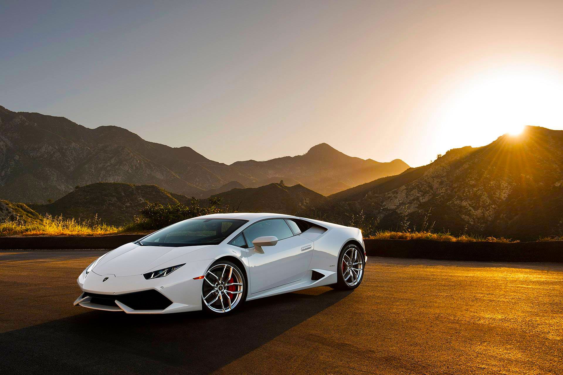 lamborghini huracan lp640-4 white supercar sunset moutian front