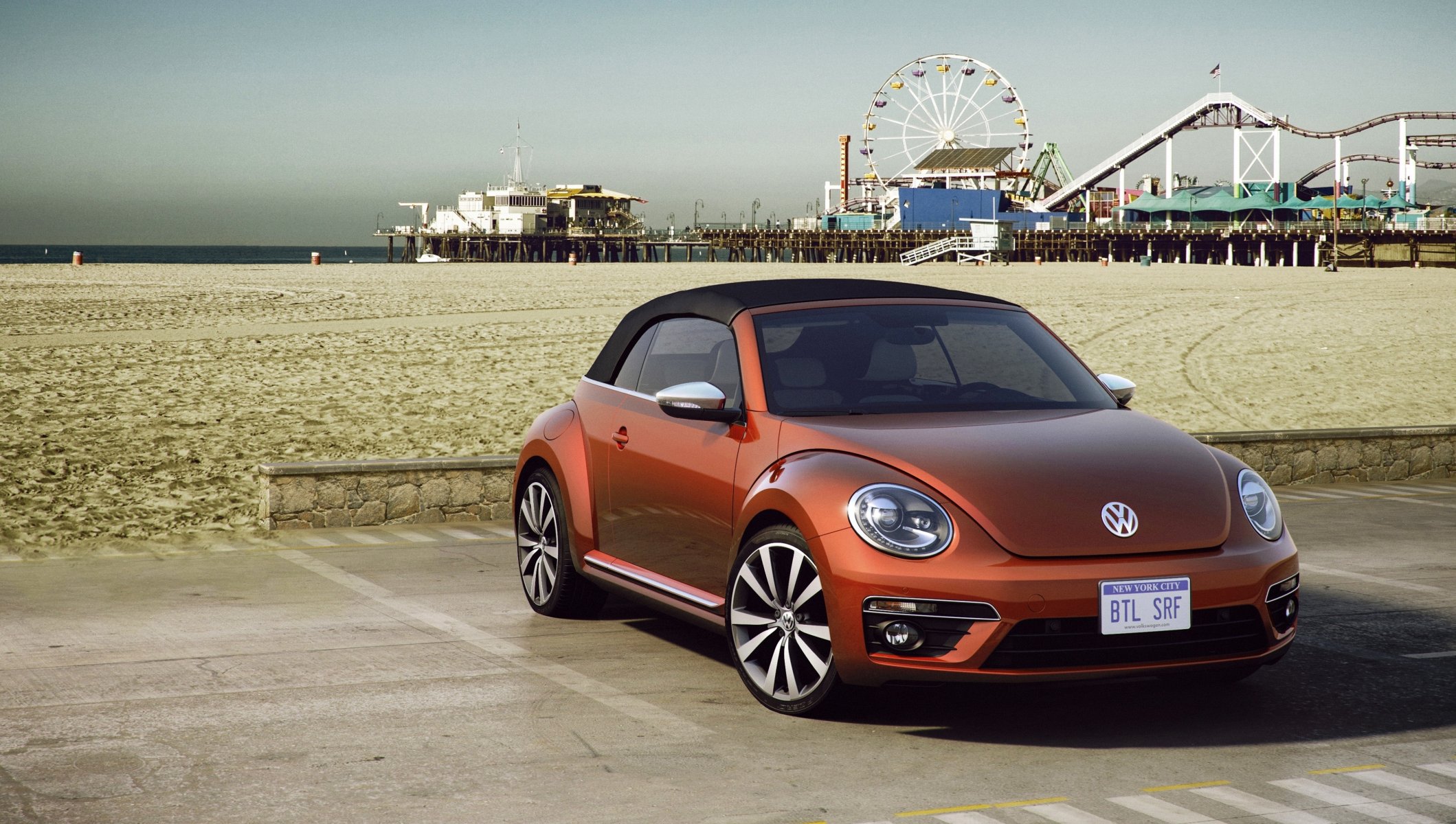 2015 volkswagen beetle cabriolet wave concept convertible beach sand day