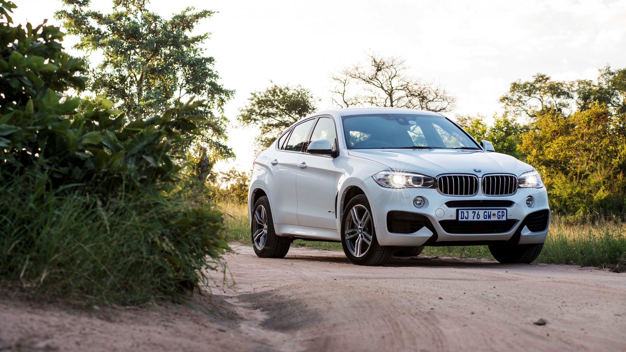 2015 bmw x6 napęd na cztery koła m pakiet sportowy za-spec f16 bmw